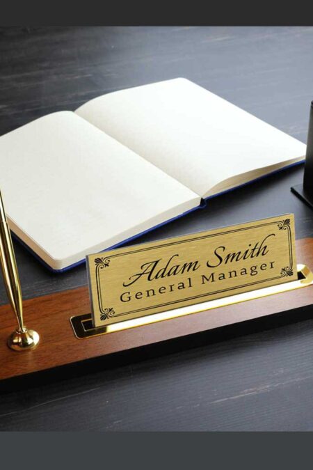 Alternative view of Ahşap Masa İsimliği Kalemli Ofis Hediyesi Masa İsimliği 700C